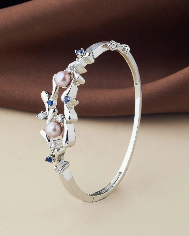 women’s heart-shaped bracelets-Elegant and classy Pearl Bangle