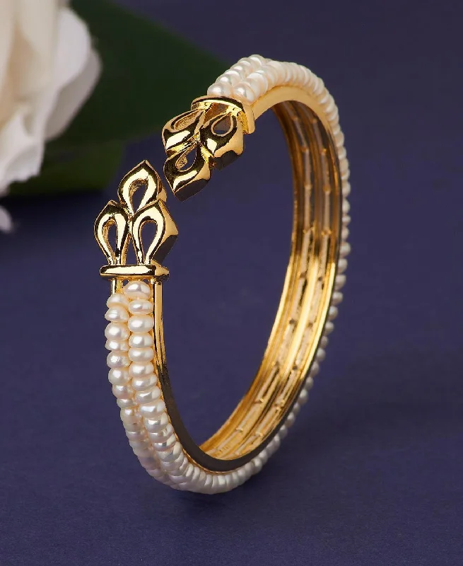 women’s chain bracelets-Leafy Classy Real Pearl Bangle