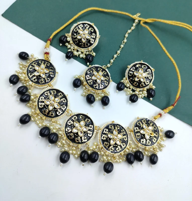 women’s fashion statement necklaces-Pooja Bangles Gold Plated Kundan And Meenakari Choker Necklace Set