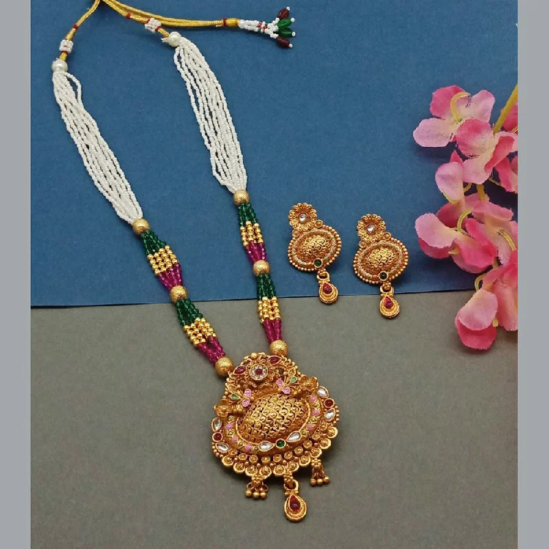 women’s crystal necklaces-India Art Gold Plated Pota Stone And Pearl Long Necklace Set