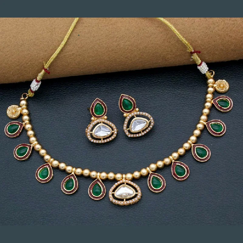 women’s star necklaces-Kavita Art Gold Plated Kundan Stone And Pearls Necklace Set