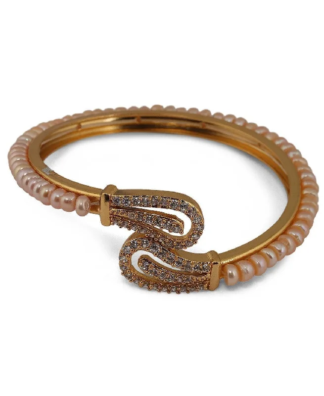 women’s chic bangles-Gorgeous Pearl Bangle