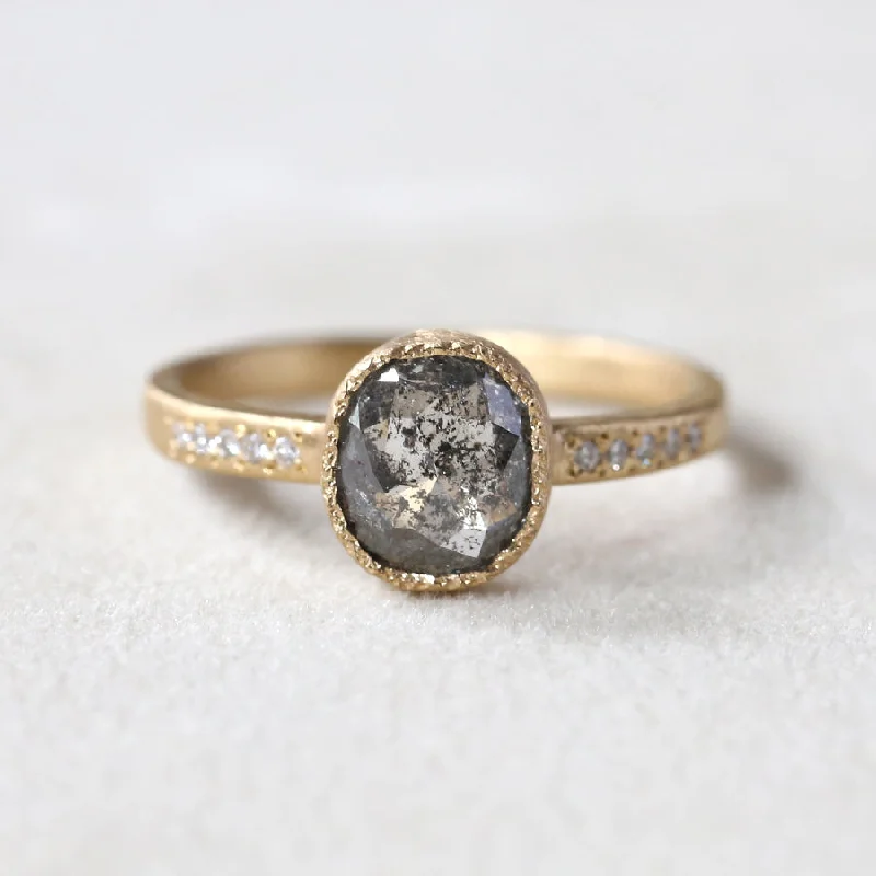 women’s custom-designed engagement rings-1.28ct grey diamond ring