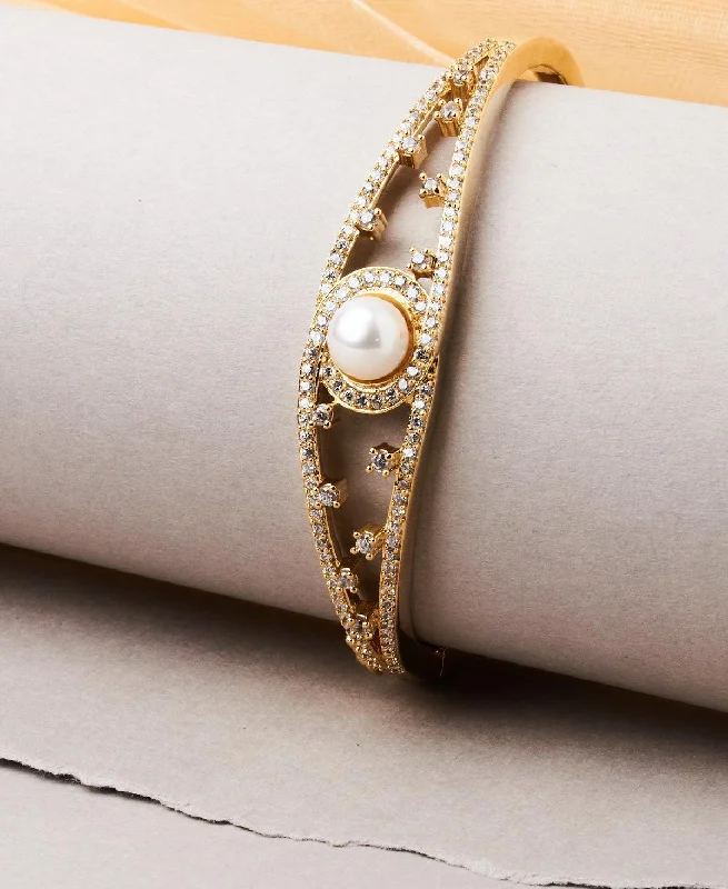 women’s opal bracelets-Elegant and classy Pearl Bangle