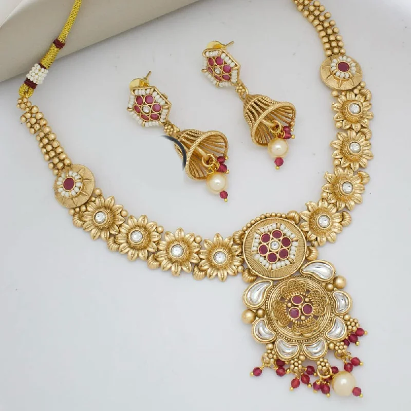 women’s custom engraved necklaces-Manisha Jewellery Gold Plated Pota Stone And Pearls Necklace Set