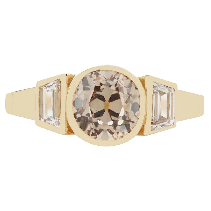 women’s statement engagement rings-Golden Deco Diamond Ring