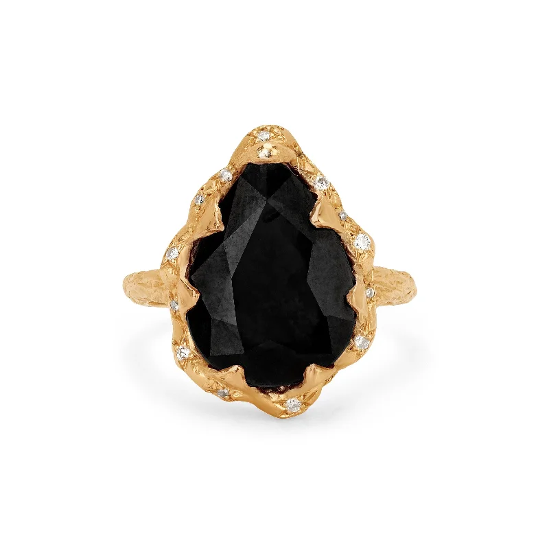 women’s custom-made rings-Queen Water Drop Onyx Ring with Sprinkled Diamonds