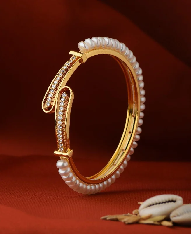 women’s zirconia bracelets-Trendy Real Pearl Bangle