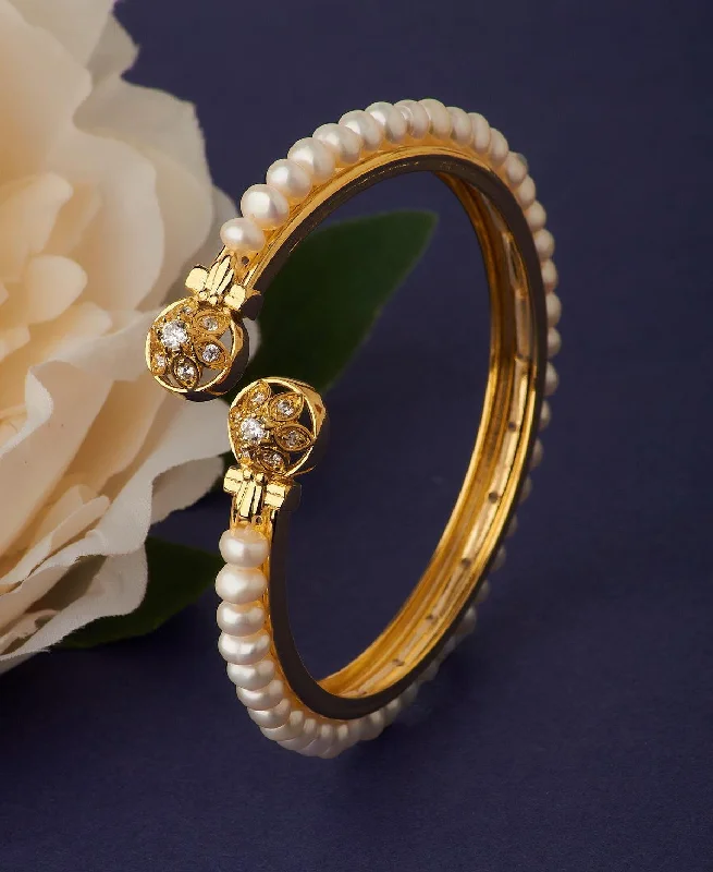 women’s wedding bangles-Stunning Stone Studded Pearl Bangle