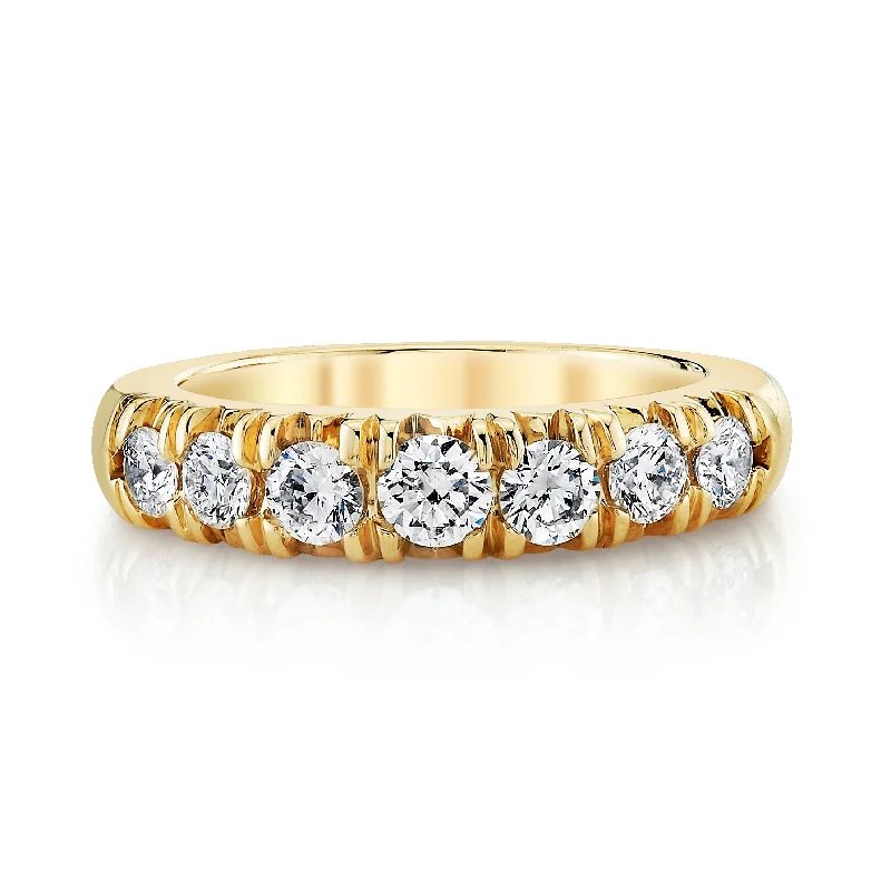 women’s 3-stone rings-Graduated French Pavé Diamond Cloud Fit Band