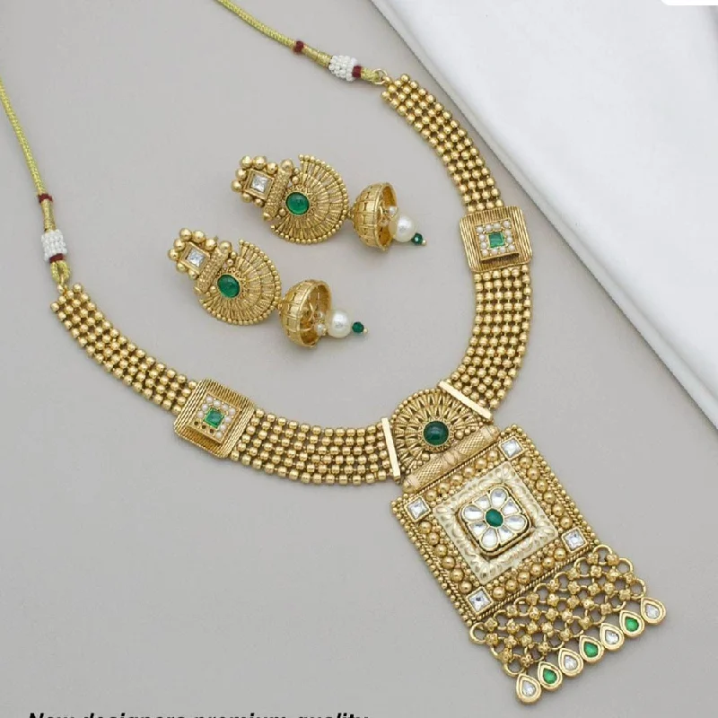 women’s choker necklaces-Kavita Art Gold Plated Kundan Stone And Meenakari Necklace Set