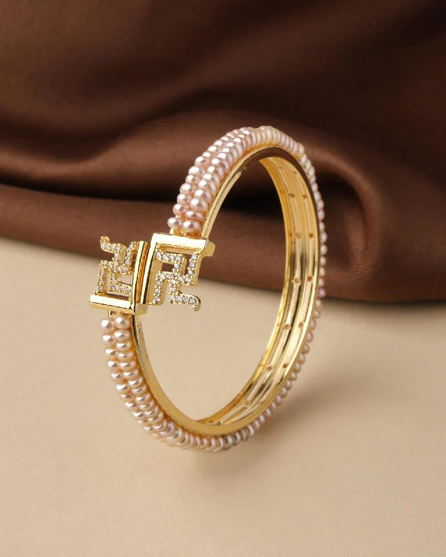 women’s chic cuff bracelets-Swastik Real Pearl Bangle B01824