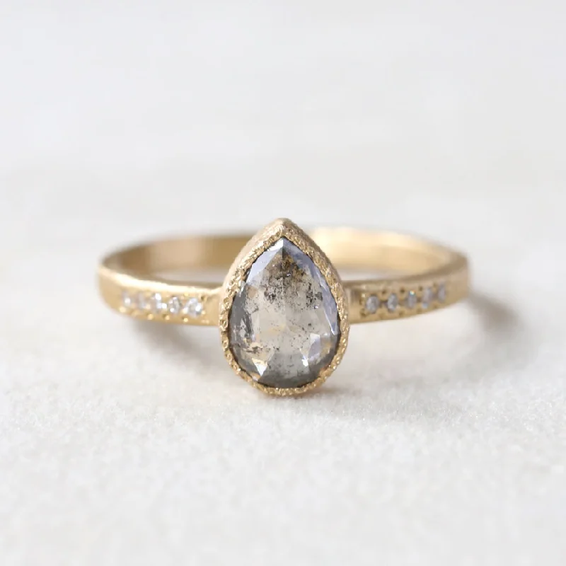 women’s engagement rings with rare gemstones-1.01ct grey diamond ring