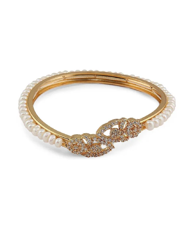 women’s trendy bracelets-Gorgeous Pearl Bangle