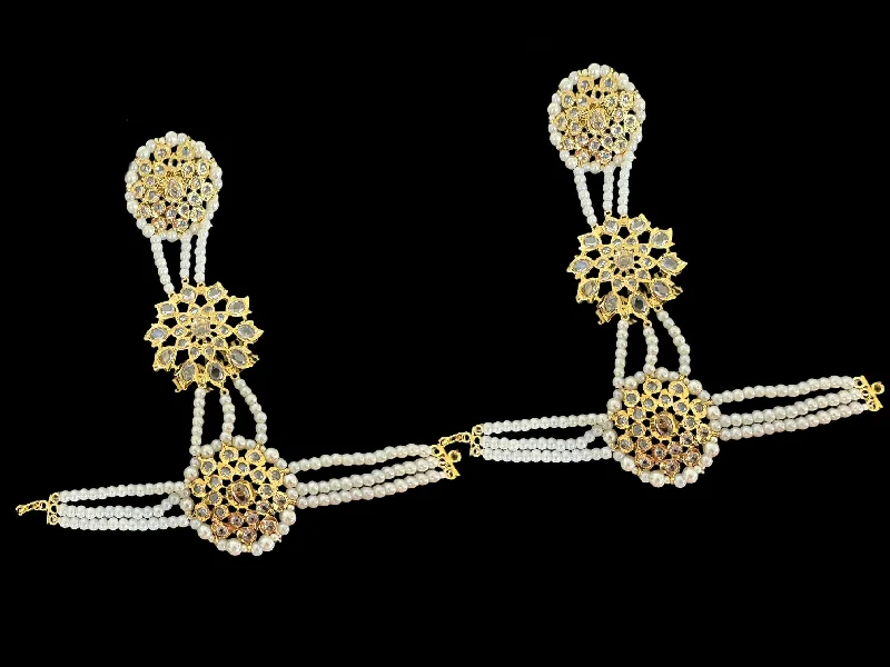 women’s bridal bracelets-Romesa haathphool in pearls ( READY TO SHIP )