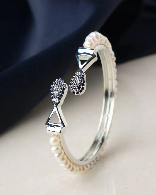 women’s woven bracelets-Stately Stone Studded Pearl Bangle