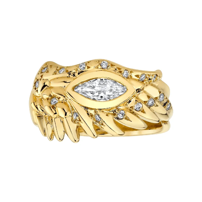 women’s oval rings-Angel Eye Sprinkled Diamond Wing Ring