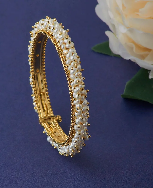 women’s vintage bangles-Traditional Real Pearl Bangle