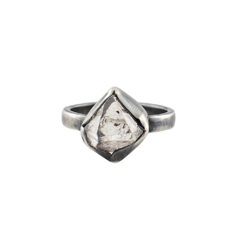 women’s fashion rings-Herkimer Protector Ring in Antiqued Silver